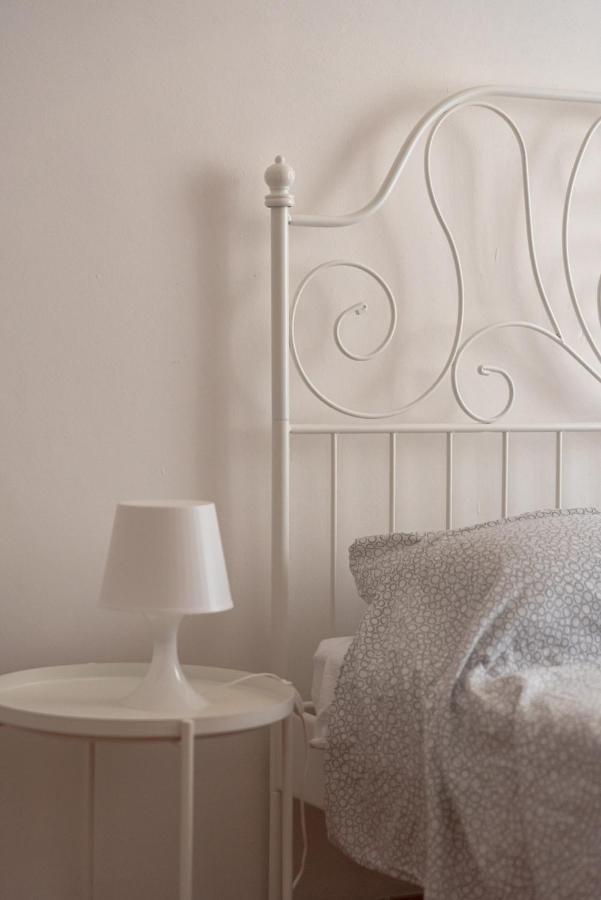 Three Rooms Alghero Bagian luar foto